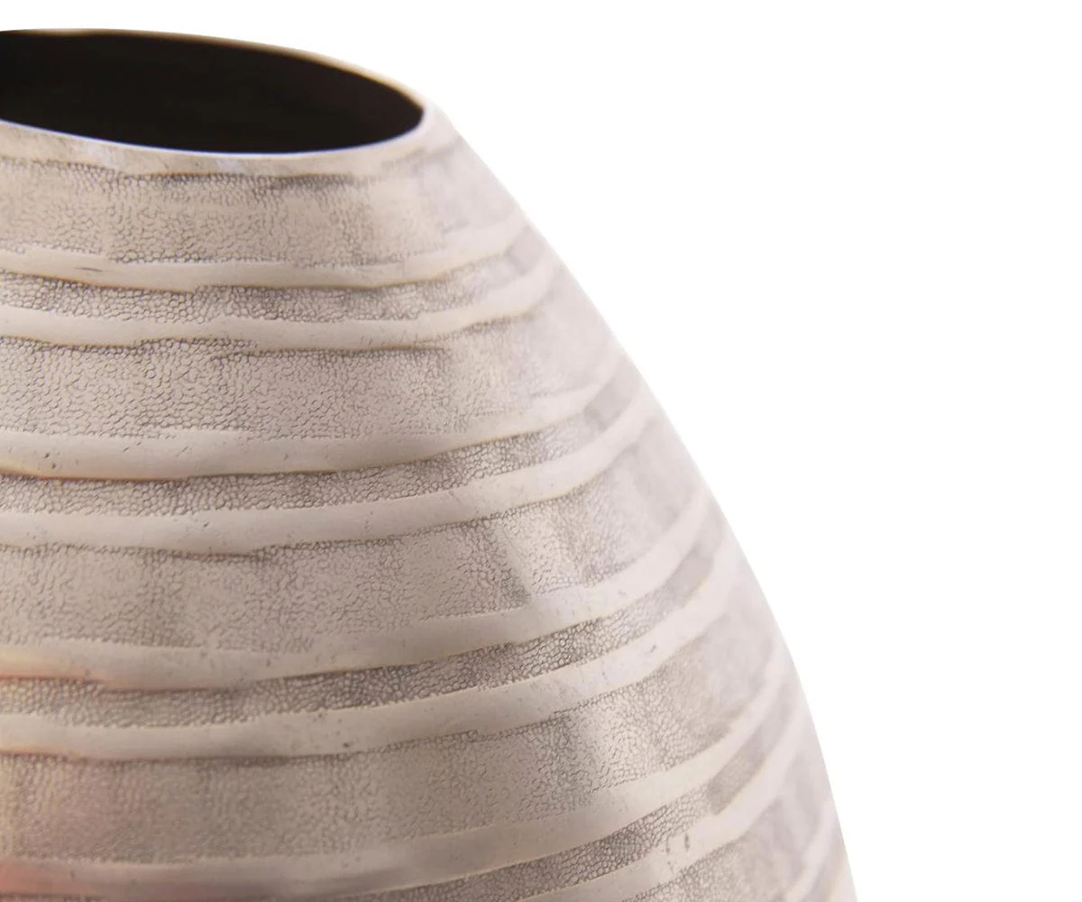 Chisled Champagne Small Vase - Image 3