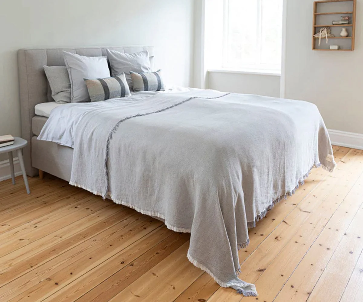 Daisy Bedcover - Image 3