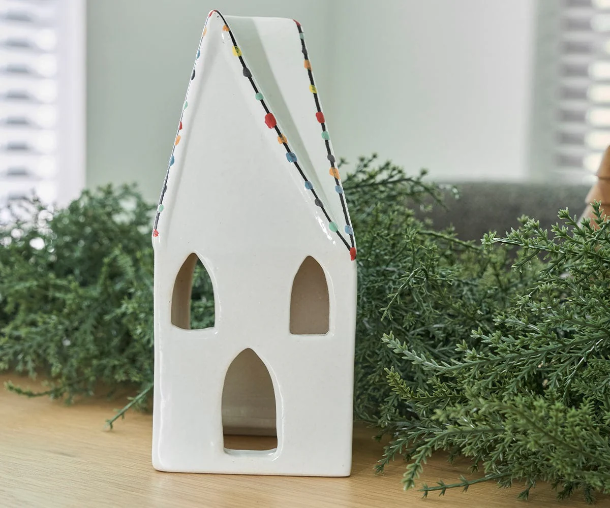 Holiday House - Image 3