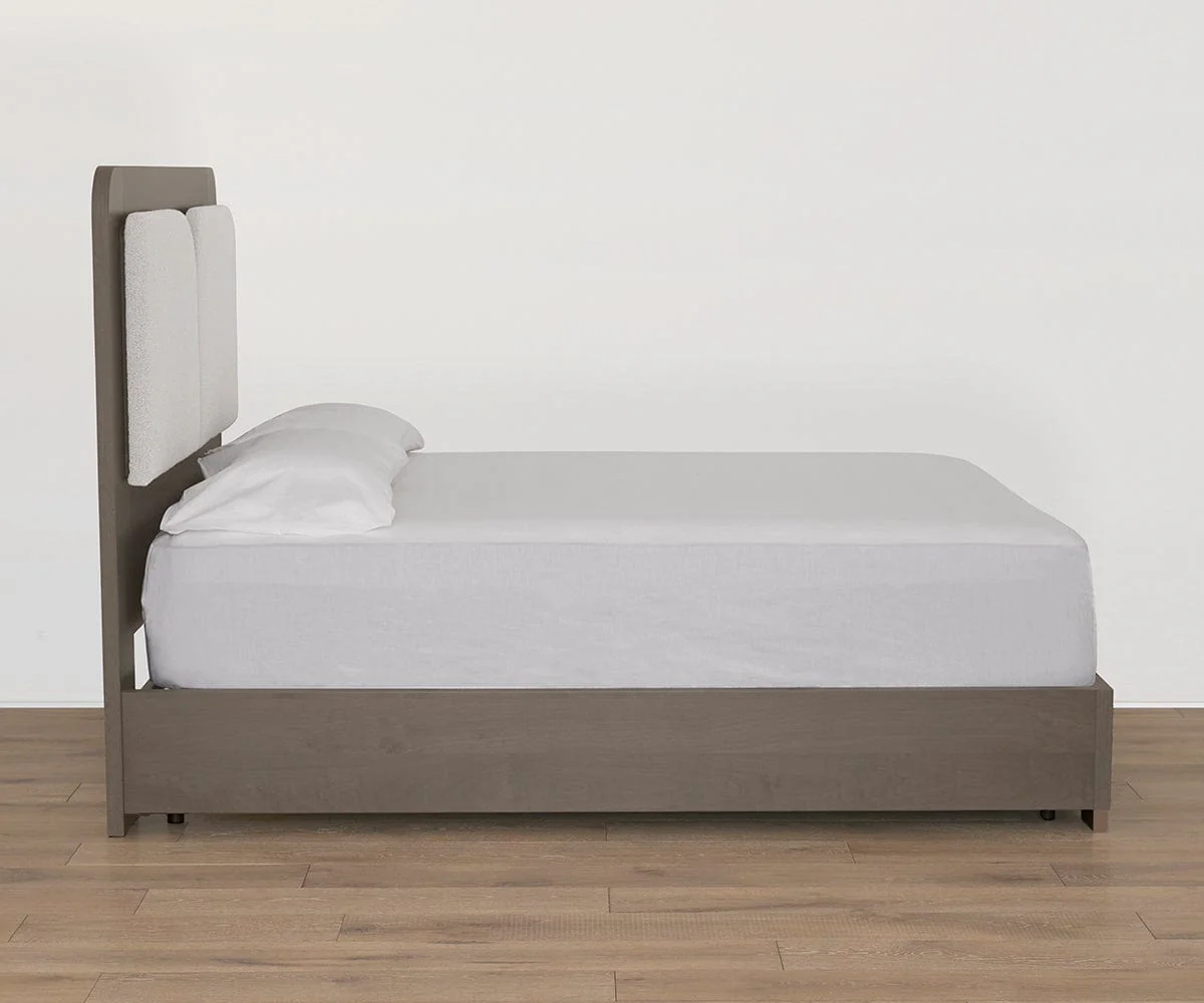 Sancia Bed - Image 5
