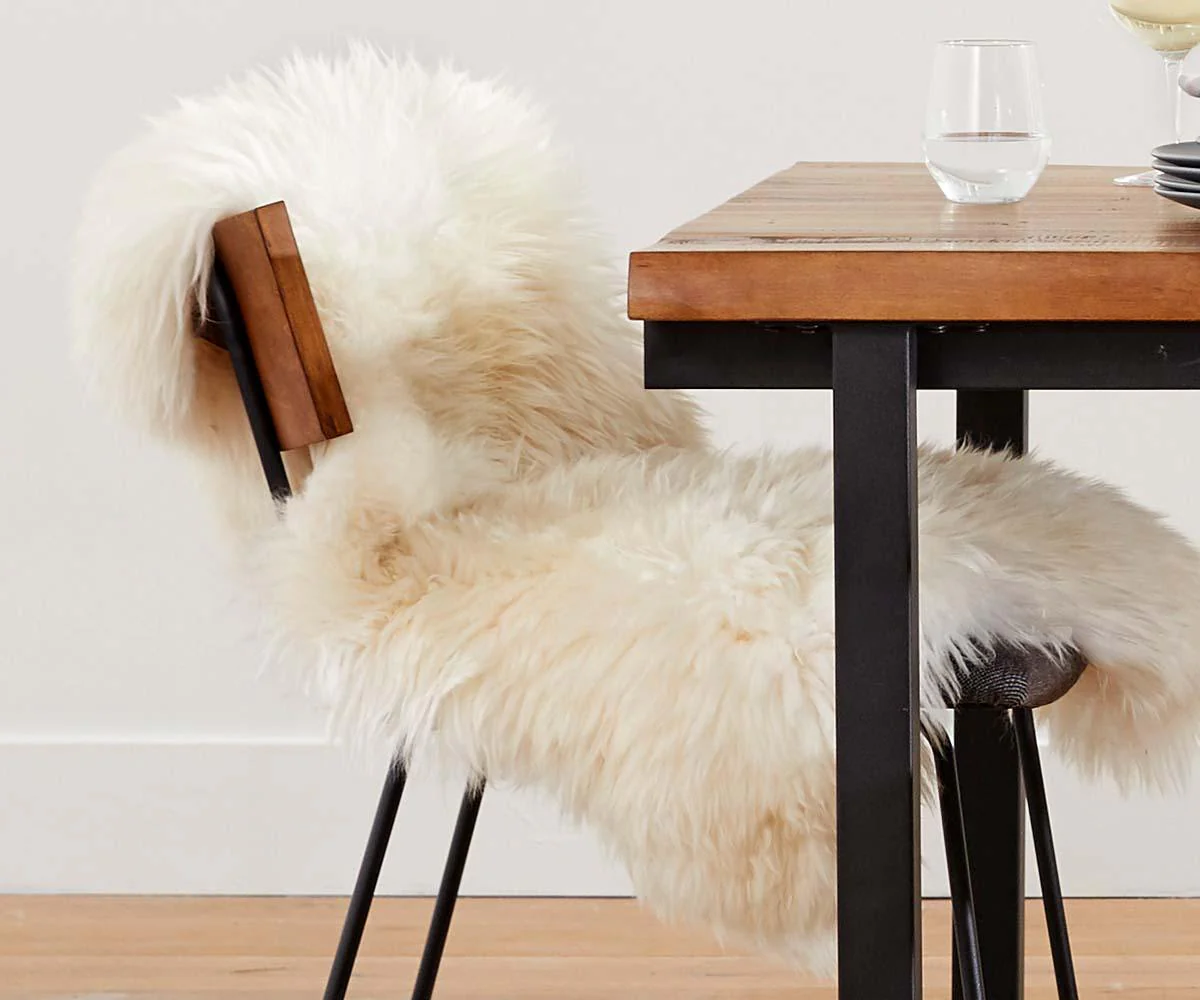 Sheepskin Throw - Ivory - Image 3