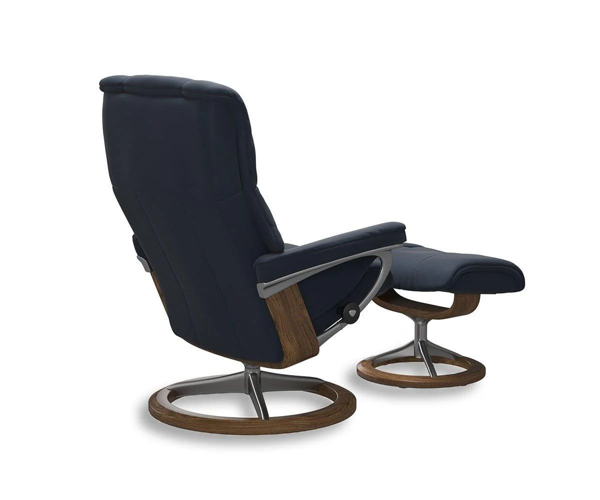 Stressless® Mayfair Recliner & Ottoman with Signature Base - Image 4